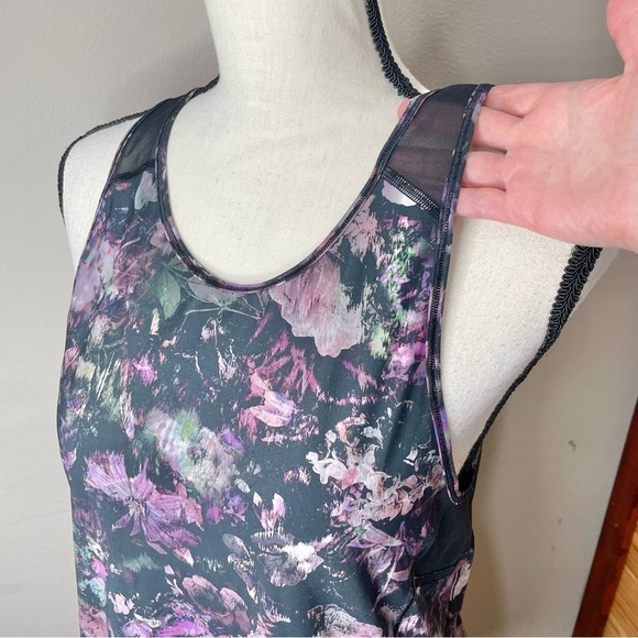 Lululemon Sculpt Tank Top II in Floral Illusion Antique White Multi W1BHNS 6 S/M - Picture 6 of 8